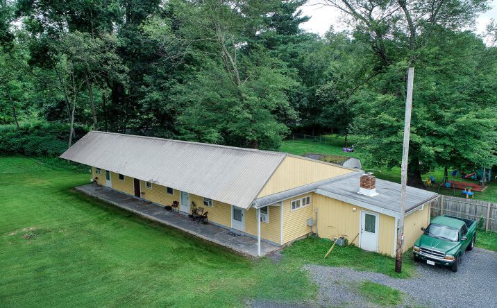 Pictures of Multifamily property located at 181 Glenerie Boulevard, Lake Katrine, NY 12449 for sales - image #1
