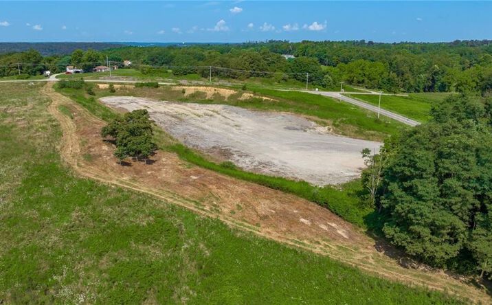Pictures of Industrial, Land property located at 4020 E Pointe Dr, Zanesville, OH 43701 for sales - image #1