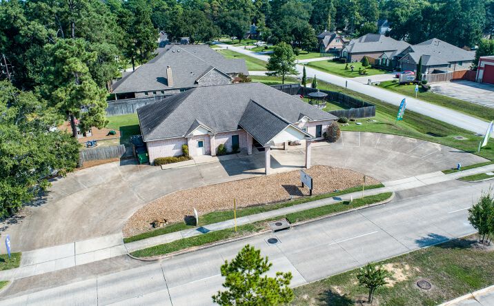 Pictures of Office, Retail property located at 11950 Louetta Road, Houston, TX 77070 for sales - image #1