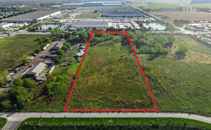 Pictures of Land property located at 2201 S Chicago Street, Joliet, IL 60436 for sales - image #1