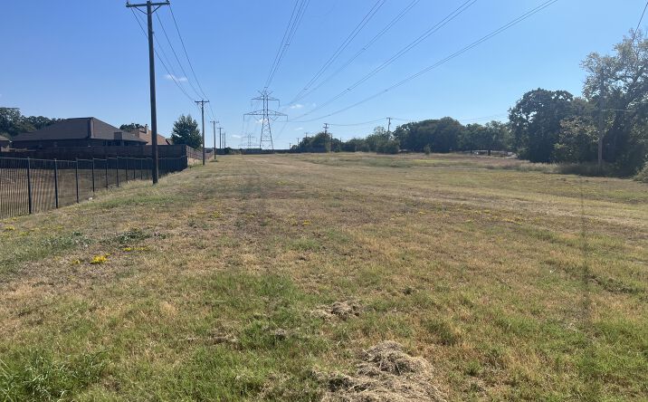 Pictures of Land property located at 1201 Mansfield Cardinal Rd, Kennedale, TX 76060 for sales - image #1