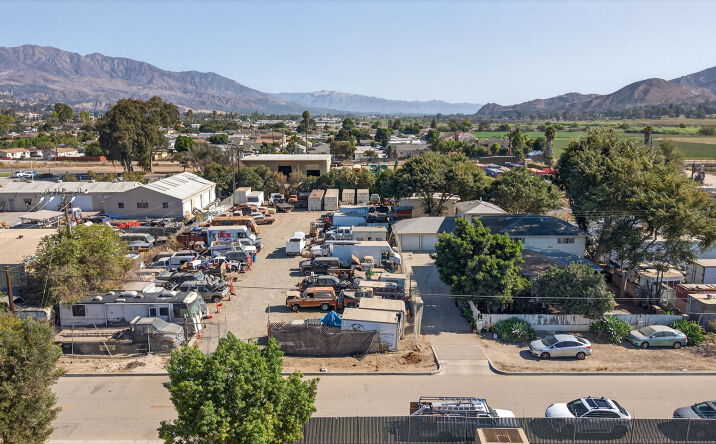 Pictures of Industrial property located at 870 Corporation St, Santa Paula, CA 93060 for sales - image #1
