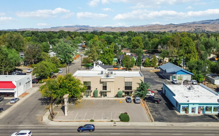 image of property at 6128 W FAIRVIEW AVE Boise ID 83704-5000
