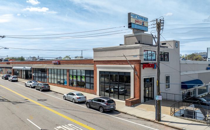 Pictures of Retail, Office, Self Storage property located at 153-205 Parkingway St, Quincy, MA 02169, 221-241 Parkingway St, Quincy, MA 02169 for sales - image #1