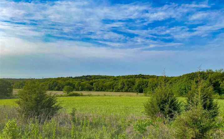 Pictures of Land property located at Tuttle Creek Blvd, Manhattan, KS 66502 for sales - image #1
