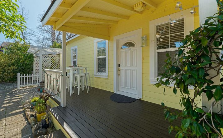 Pictures of Multifamily property located at 1435 2nd St, Calistoga, CA 94515 for sales - image #1