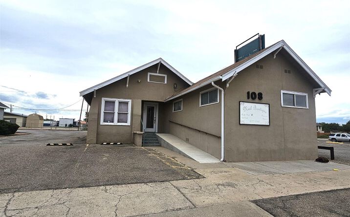 Pictures of Special Purpose property located at 108 N Delaware Avenue, Roswell, NM 88203 for sales - image #1