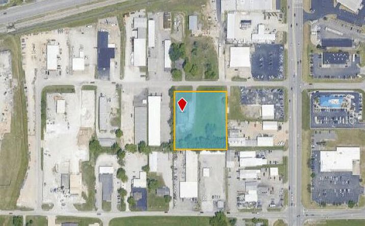 Pictures of Land property located at 6211 Maxwell Avenue, Evansville, IN 47715 for sales - image #1
