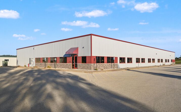 Pictures of Industrial, Office, Special Purpose property located at 7495 Chavenelle Road, Dubuque, IA 52002 for sales - image #1