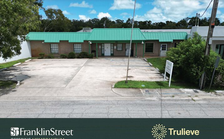 Pictures of Retail, Office property located at 1814 Commerce Avenue, Vero Beach, FL 32960 for sales - image #1