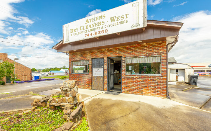 Pictures of Mixed Use, Retail property located at 1310 Decatur Pike, Athens, TN 37303 for sales - image #1