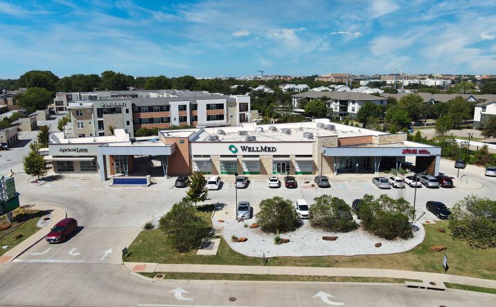 Pictures of Retail property located at 500 Fort Worth Drive, Denton, TX 76201 for sales - image #1