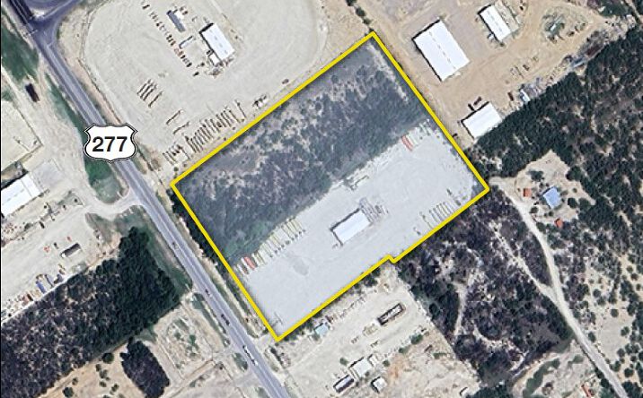 Pictures of Industrial property located at 3438 U.S. Hwy. 277, Carrizo Springs, TX 78834 for sales - image #1