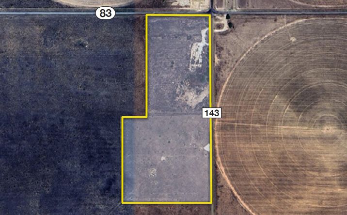Pictures of Land property located at Hwy. 83 & 402, Ashmore, TX 53027 for sales - image #1