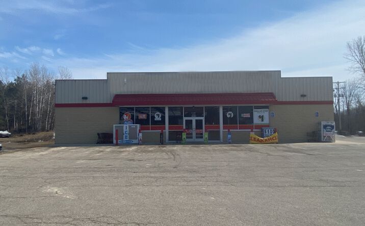Pictures of Retail property located at 19926 30th Ave, Barryton, MI 49305 for sales - image #1