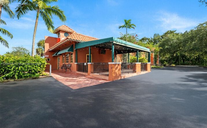 Pictures of Retail property located at 6330 Miramar Pkwy, Miramar, FL 33023 for sales - image #1
