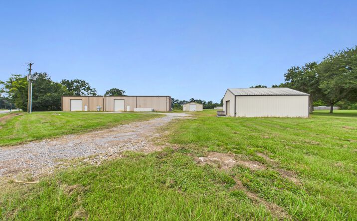 Pictures of Industrial, Land, Mixed Use, Office property located at 946 Austin Road, Youngsville, LA 70592 for sales - image #1