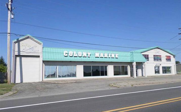 Pictures of Office, Retail property located at 6509 Dyke Rd, Pearl Beach, MI 48001 for sales - image #1