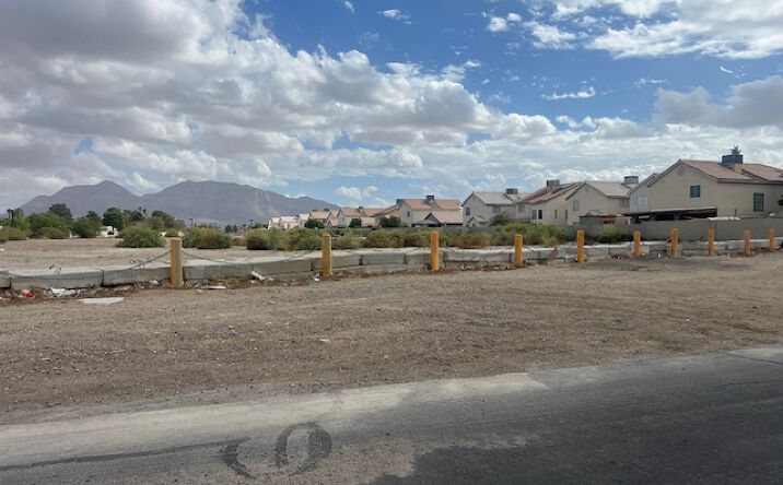 Pictures of Land, Multifamily property located at 951 N Sandhill Rd, Las Vegas, NV 89110 for sales - image #1