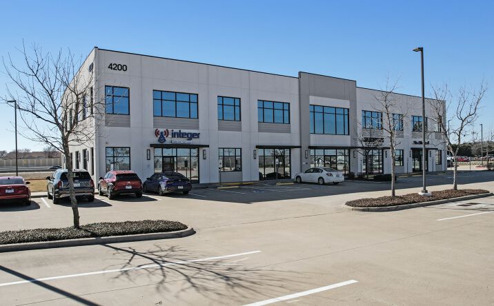 Pictures of Office property located at 4200 Mapleshade Ln, Plano, TX 75093 for sales - image #1