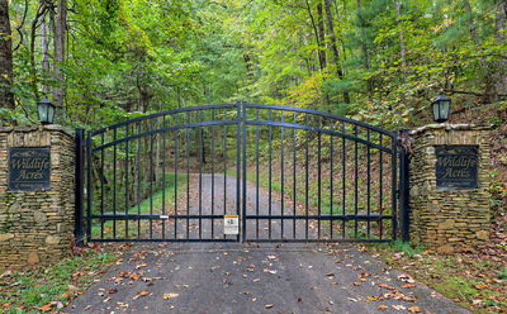 Pictures of Land property located at Skyview Drive, Hayesville, NC 28904 for sales - image #1