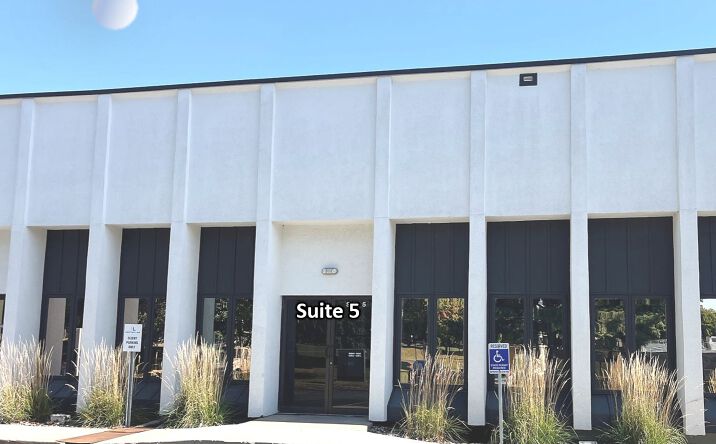Pictures of Office property located at 1000 73rd Street, West Des Moines, IA 50265 for sales - image #1