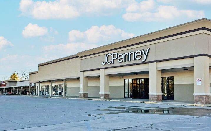 Pictures of Retail, Land property located at 2110 - 2206 South Baltimore Street, Kirksville, MO 63501 for sales - image #1