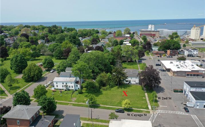 Pictures of Land property located at 33, 37 W Cayuga St, Oswego, NY 13126 for sales - image #1