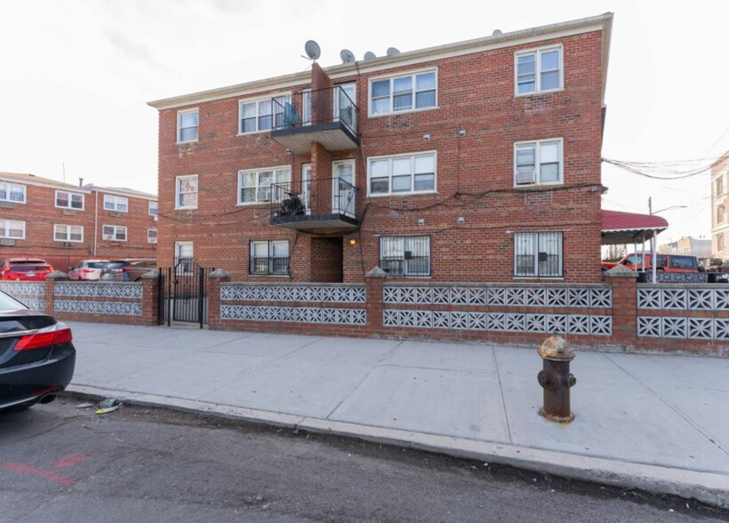 79-62 68th Ave  