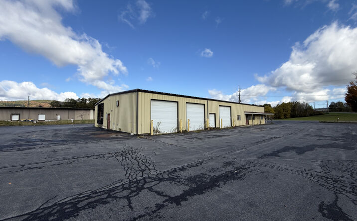 Pictures of Industrial property located at 105 Commerce Rd, Oneonta, NY 13820 for sales - image #1