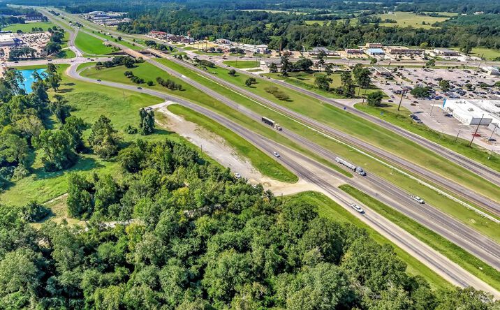 Pictures of Land property located at US Highway 59 Loop N, Livingston, TX 77351 for sales - image #1