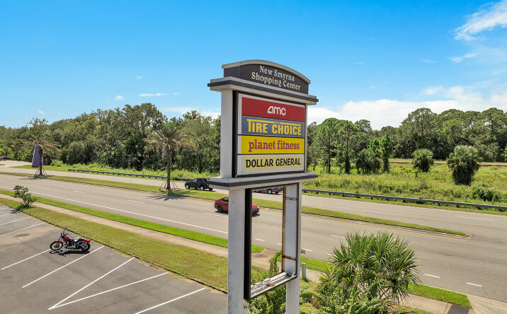 Pictures of Retail property located at 1401-1455 SOUTH DIXIE FREEWAY, NEW SMYRNA, FL 32168 for sales - image #1