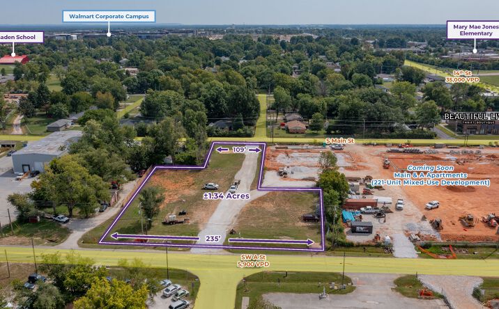 Pictures of Land property located at 1111 SW A St, Bentonville, AR 72712 for sales - image #1