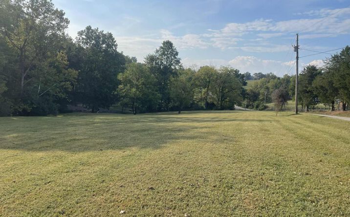 Pictures of Land property located at 404 Denney Rd, Albany, KY 42602 for sales - image #1