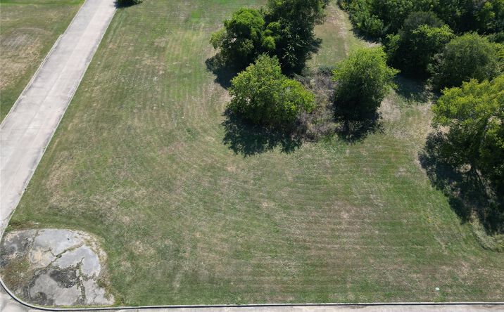 Pictures of Land property located at 1405 Brookview Drive, Ardmore, OK 73401 for sales - image #1