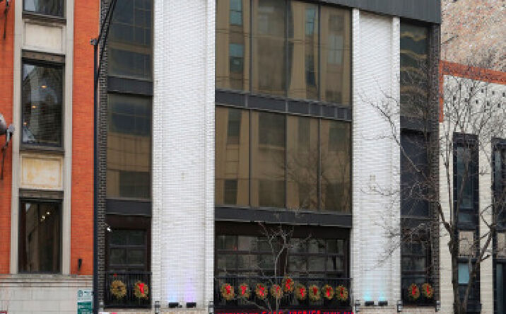 Pictures of Retail property located at 737 N LaSalle Street, Chicago, IL 60654 for sales - image #1