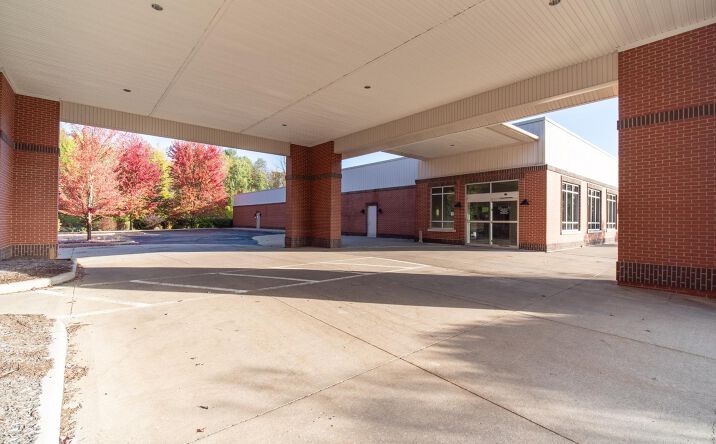 Pictures of Mixed Use, Office property located at 10 Timberview Ln, Russell, PA 16345 for sales - image #1
