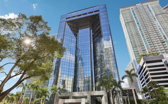 Pictures of Office, Multifamily property located at 1200 Brickell Ave # D #520A-D, Miami, FL 33131 for sales - image #1