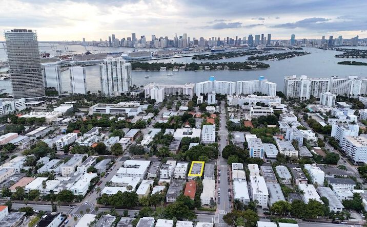 Pictures of Multifamily property located at 845 Michigan Ave, Miami Beach, FL 33139 for sales - image #1