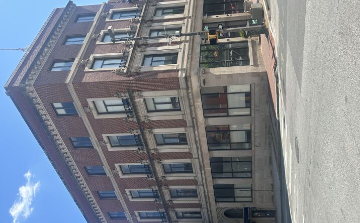 Pictures of Retail, Office property located at 421 N Charles St, Baltimore, MD 21201 for sales - image #1