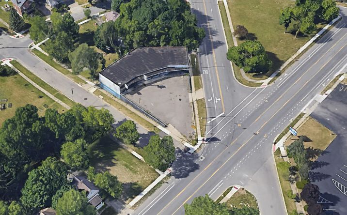 Pictures of Land property located at 731 Perry St, Pontiac, MI 48342 for sales - image #1
