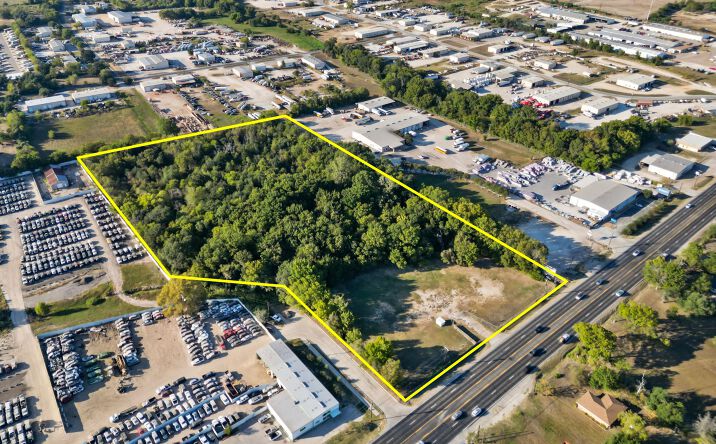Pictures of Land property located at 4000 E Sh-21, Bryan, TX 77803 for sales - image #1