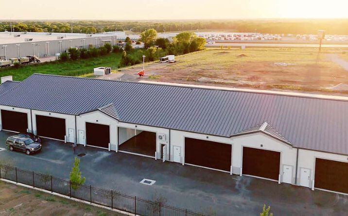 Pictures of Industrial property located at 2919 N Commerce Dr, Derby, KS 67037 for sales - image #1