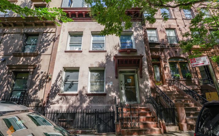 Pictures of Multifamily property located at 539 W 148th St, New York, NY 10031 for sales - image #1