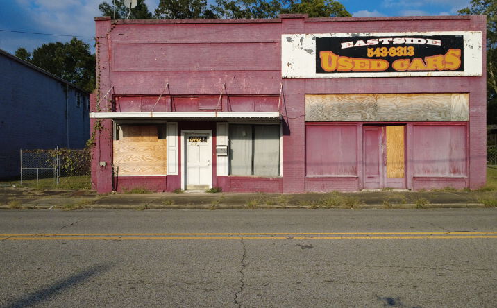 Pictures of Industrial, Mixed Use, Retail, Special Purpose property located at 618 Elmwood Ave, Gadsden, AL 35903 for sales - image #1