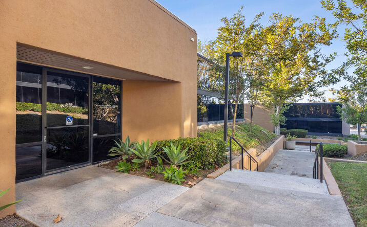 Pictures of Office property located at 23275 S Pointe Dr, Aliso Viejo, CA 92653 for sales - image #1