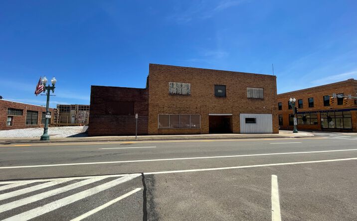 Pictures of Office property located at 300 Walnut Ave NE, Canton, OH 44702 for sales - image #1
