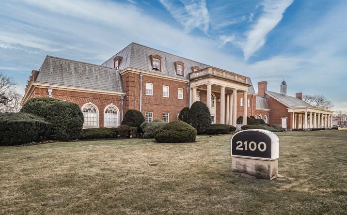 Pictures of Office property located at 2100 Middle Country Rd, Centereach, NY 11720 for sales - image #1