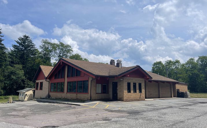 Pictures of Retail property located at 732 Hamlin Hwy, Lake Ariel`, PA 18436 for sales - image #1