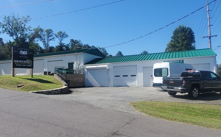 Pictures of Retail property located at 2050 East Main Street, Salem, VA 24153 for sales - image #1